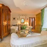 Cozy In Jean Du Bruel Lägenhet Saint-Jean-du-Bruel